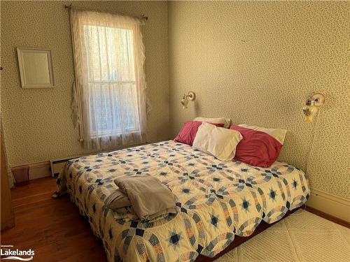 153 Swarthmore Drive, Meaford, ON - Indoor Photo Showing Bedroom