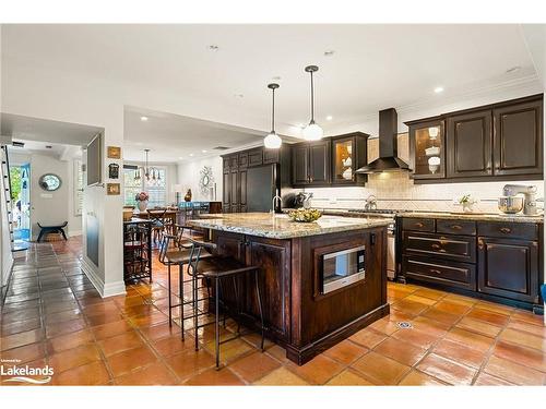 365 2Nd Avenue E, Owen Sound, ON - Indoor Photo Showing Kitchen With Upgraded Kitchen