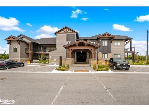 206-21 Beckwith Lane, The Blue Mountains, ON - Outdoor With Facade