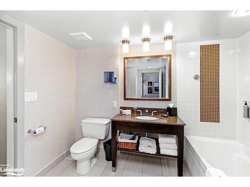 376-220 Gord Canning Drive, The Blue Mountains, ON - Indoor Photo Showing Bathroom