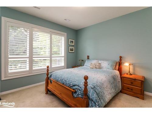 685 Johnston Park Avenue, Collingwood, ON - Indoor Photo Showing Bedroom