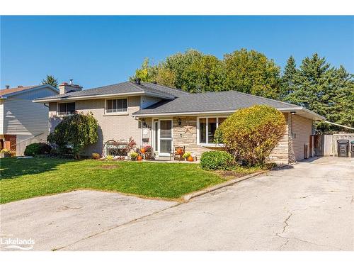 419 Seventh Street, Collingwood, ON - Outdoor With Facade