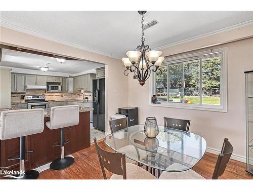 419 Seventh Street, Collingwood, ON - Indoor Photo Showing Dining Room