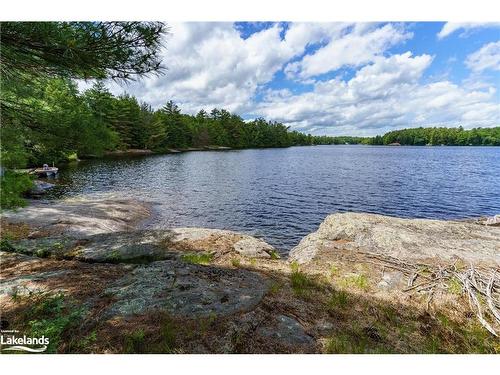 15Kl2 Kahshe Lake, Gravenhurst, ON 