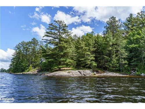 15Kl2 Kahshe Lake, Gravenhurst, ON 