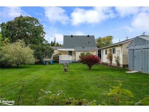 121 Cedar Street, Collingwood, ON - Outdoor With Deck Patio Veranda