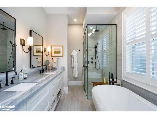 97 Beech Street, Collingwood, ON - Indoor Photo Showing Bathroom