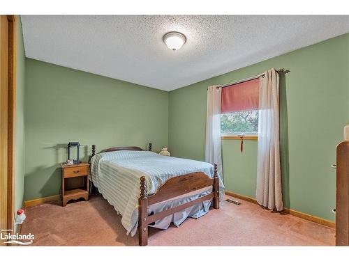 7558 County Road 91, Stayner, ON - Indoor Photo Showing Bedroom