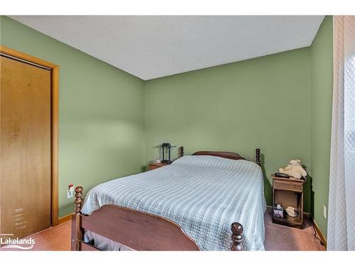 7558 County Road 91, Stayner, ON - Indoor Photo Showing Bedroom