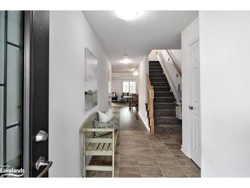 10 Archer Avenue, Collingwood, ON - Indoor Photo Showing Other Room