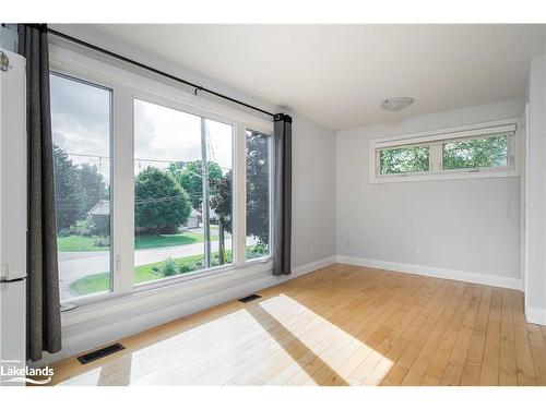 18 Nelson Street, Creemore, ON - Indoor Photo Showing Other Room