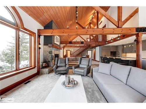 164 Wensley Drive, Clarksburg, ON - Indoor Photo Showing Living Room