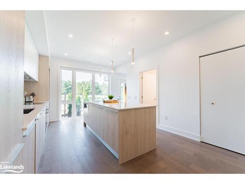 29 Rockmount Crescent, Gravenhurst, ON - Indoor Photo Showing Kitchen