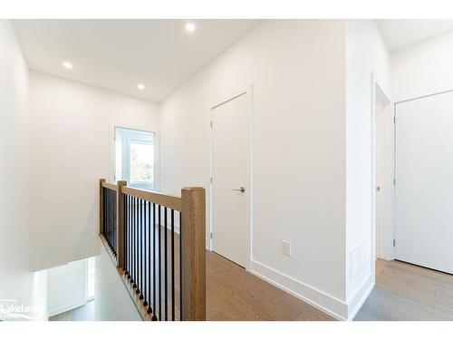 29 Rockmount Crescent, Gravenhurst, ON - Indoor Photo Showing Other Room