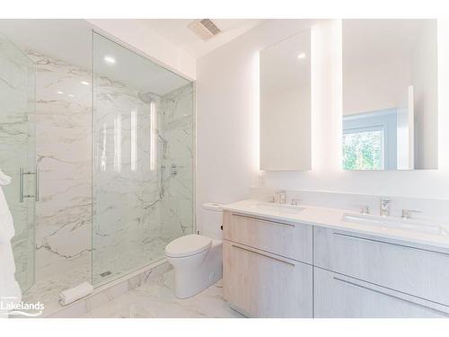 29 Rockmount Crescent, Gravenhurst, ON - Indoor Photo Showing Bathroom