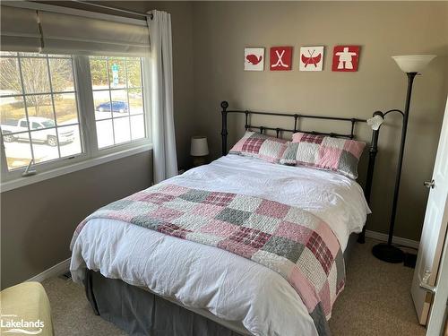 3 Royalton Lane, Collingwood, ON - Indoor Photo Showing Bedroom