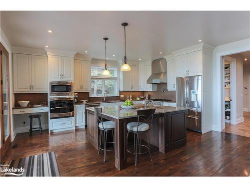 144 Princeton Shores Boulevard, Collingwood, ON - Indoor Photo Showing Kitchen With Upgraded Kitchen