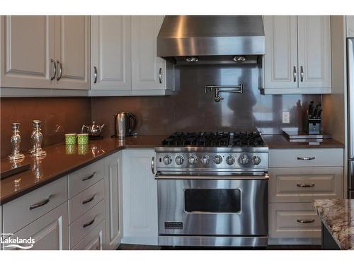 144 Princeton Shores Boulevard, Collingwood, ON - Indoor Photo Showing Kitchen