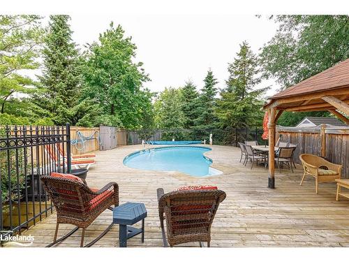 18 Shannon Court, Collingwood, ON - Outdoor With In Ground Pool With Deck Patio Veranda