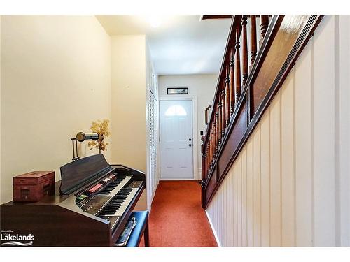 210 Cherry Street, Stayner, ON - Indoor Photo Showing Other Room