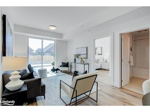 112-4 Kimberly Lane, Collingwood, ON - Indoor Photo Showing Living Room