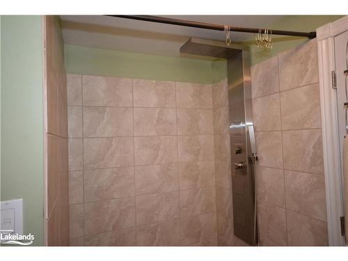 12536 Fifth Line Line, Milton, ON - Indoor Photo Showing Bathroom