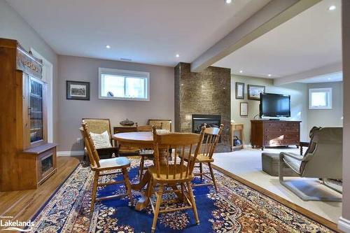 4 Pauline Place, Wasaga Beach, ON - Indoor Photo Showing Dining Room