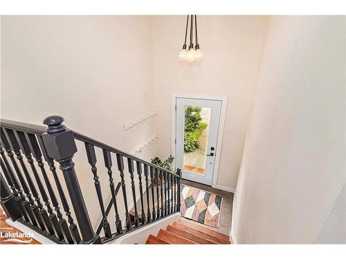 252 Third Street, Collingwood, ON - Indoor Photo Showing Other Room