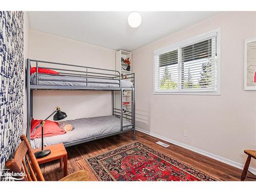 252 Third Street, Collingwood, ON - Indoor Photo Showing Bedroom