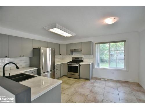 2A Silver Birch Avenue, Wasaga Beach, ON - Indoor Photo Showing Kitchen With Double Sink