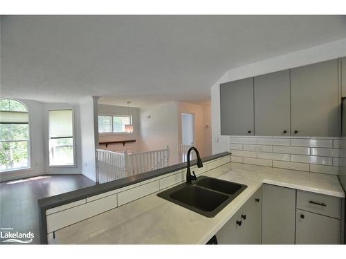 2A Silver Birch Avenue, Wasaga Beach, ON - Indoor Photo Showing Kitchen With Double Sink