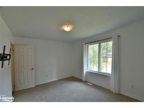 2A Silver Birch Avenue, Wasaga Beach, ON - Indoor Photo Showing Other Room