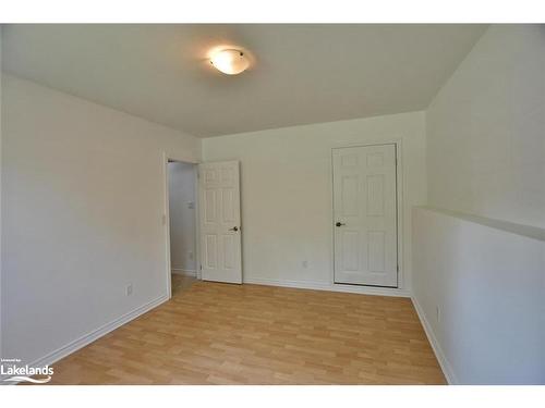 2A Silver Birch Avenue, Wasaga Beach, ON - Indoor Photo Showing Other Room