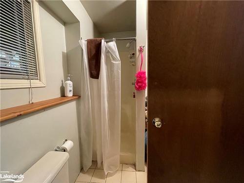 24 55Th Street S, Wasaga Beach, ON - Indoor Photo Showing Bathroom