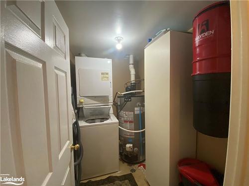 322 Mariners Way, Collingwood, ON - Indoor Photo Showing Laundry Room