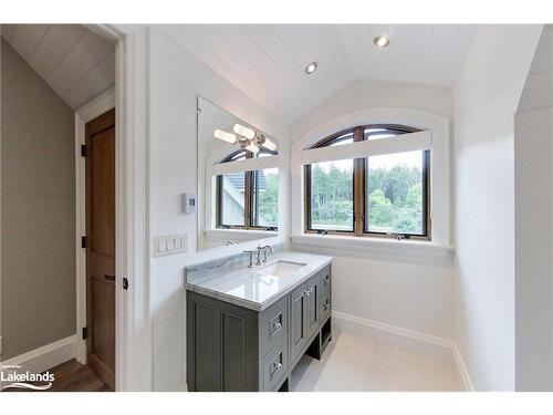 148 Georgian Beach Lane, Meaford, ON - Indoor Photo Showing Bathroom