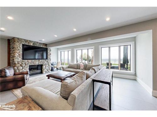 148 Georgian Beach Lane, Meaford, ON - Indoor Photo Showing Living Room With Fireplace