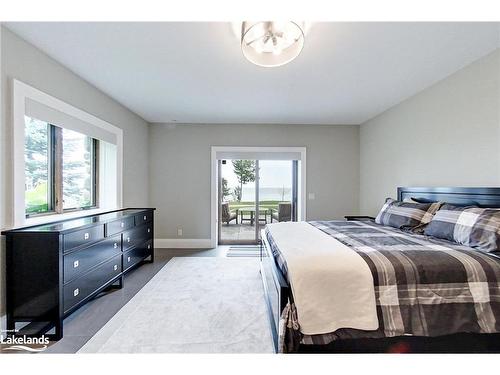 148 Georgian Beach Lane, Meaford, ON - Indoor Photo Showing Bedroom