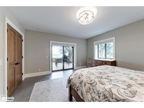 148 Georgian Beach Lane, Meaford, ON - Indoor Photo Showing Bedroom