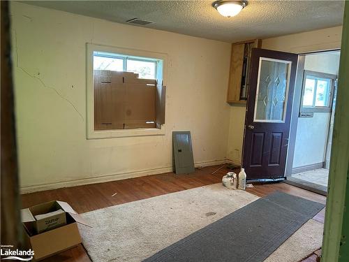 472 Sixth Street, Collingwood, ON - Indoor Photo Showing Other Room