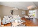 594 Oak Street, Collingwood, ON  - Indoor Photo Showing Living Room 