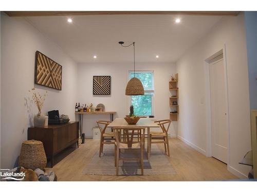 2-86 Ontario Street, Bracebridge, ON - Indoor Photo Showing Dining Room