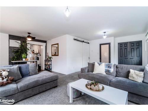 235 Jane Street, Stayner, ON - Indoor Photo Showing Living Room