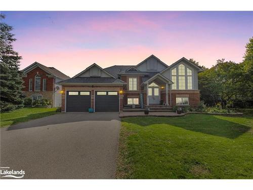 4 Foxwood Crescent, Wasaga Beach, ON - Outdoor With Facade