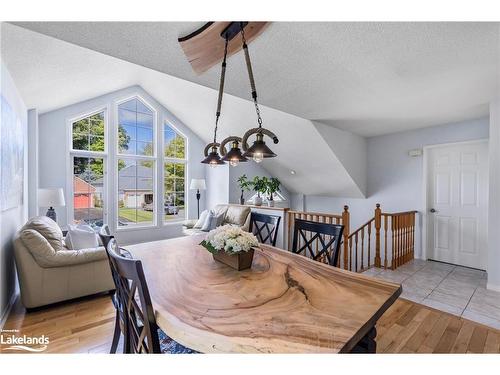 4 Foxwood Crescent, Wasaga Beach, ON - Indoor Photo Showing Dining Room