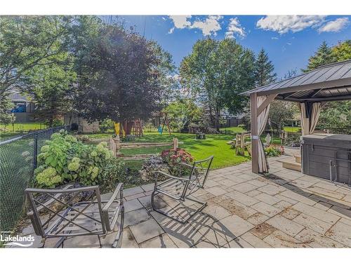 4 Foxwood Crescent, Wasaga Beach, ON - Outdoor