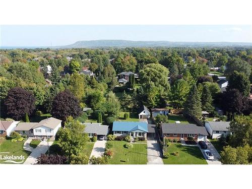 143 Orchard Drive, Thornbury, ON - Outdoor With View