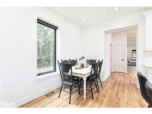 4378 County 124 Road, Clearview, ON - Indoor Photo Showing Dining Room