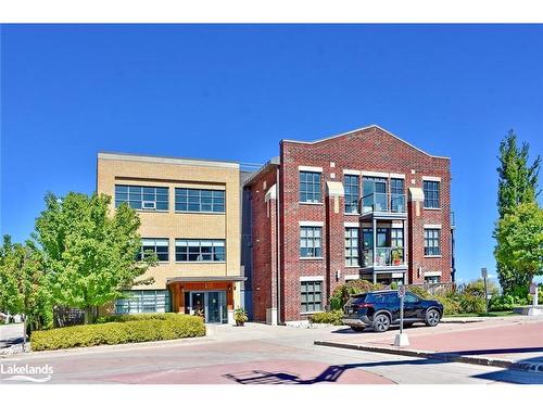 107-1 Shipyard Lane, Collingwood, ON - Outdoor With Facade