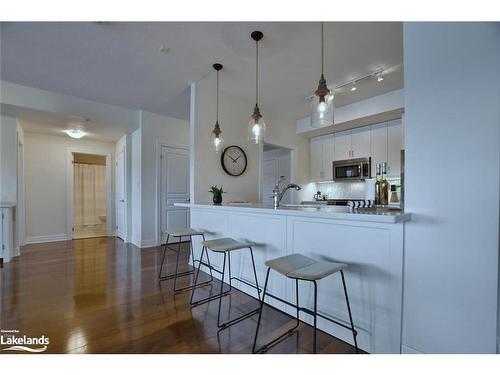 107-1 Shipyard Lane, Collingwood, ON - Indoor Photo Showing Kitchen